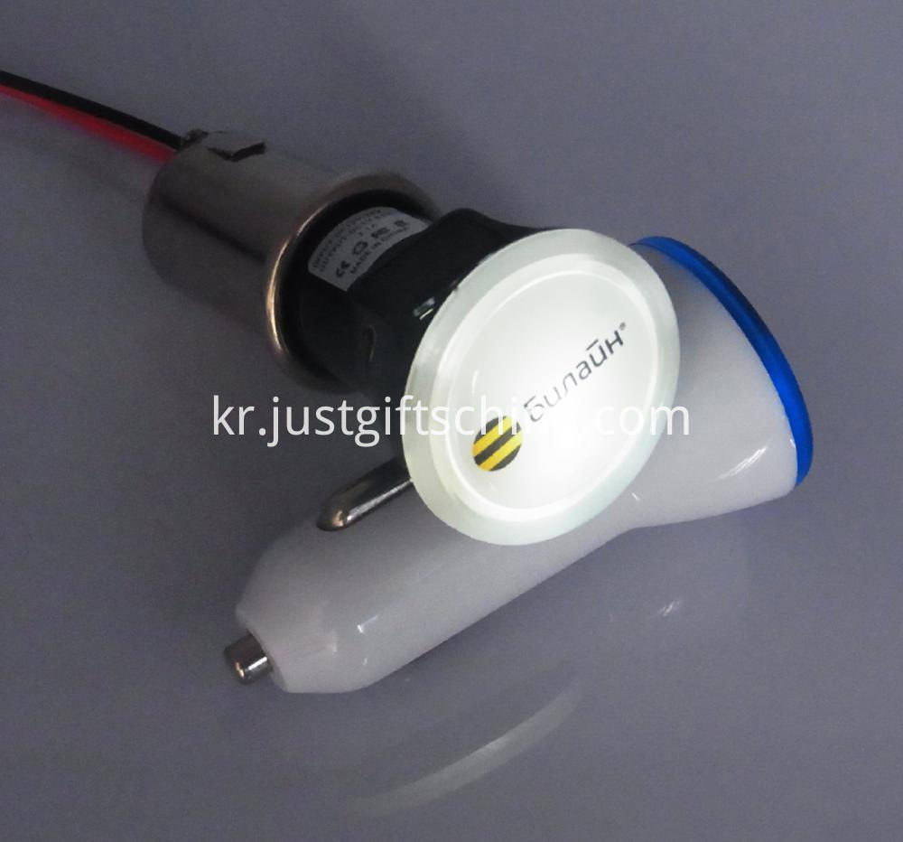 Promotional Imprinted Bright Car Charger Round Shape (3) Promotional Imprinted Bright Car Charger Round Shape (3)